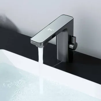 Banyo Su musluk bataryası Musluk dijital ekran Algılama Tunç / Beyaz / Krom Akıllı Algılama Havzası Musluk Görüntü