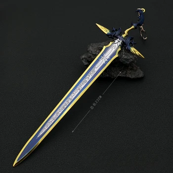 Final Fantasy Silah Bahamut Nihai Kılıç Bulut Strife 22cm Metal Oyun Çevre Kesilmemiş Bıçak Silah Modeli Hediyeler Oyuncaklar Boys için Görüntü