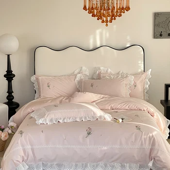 Pembe Vintage Fransız Çiçekler Nakış 1000TC Mısır pamuk yatak seti Beyaz Dantel Kenar Yorgan yatak örtüsü seti yatak çarşafı Yastık Kılıfı Görüntü